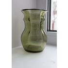 Красивая старинная ваза