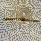 Часы наручные с браслетом  . В ремонт,коллекцию,на запчасти. Состояние на скане.