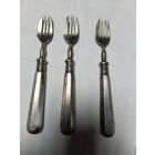 Старинные сервировочные вилки FRAGET BM PLAGUE Царская Россия.(16см)