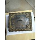 Шкатулка деревянная