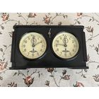 Часы шахматные. Бакелитовые. В ремонт или на запчасти. Корпус с дефектами.