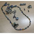 Лот бижутерии.