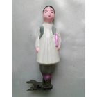 Узбечка с книгой из набора Дружба народов.Каталог.