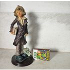 Статуэтка студент