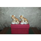 Фарфоровые статуэтки "Тигрята", времён СССР, 2 шт., высота 5 см.