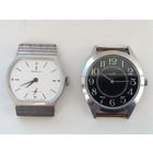 Двое часов, во всех балансы целы, идут.