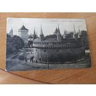 Открытка Краков - Рондел и брама Флорианска ( чёрно -белая).