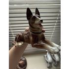 Собака фарфор