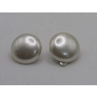 Клипсы - белая жемчужина. Чехия. Ретро времен СССР.