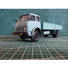 Масштабная модель МАЗ-500Г Бортовой Масштаб 1/43 Наш автопром