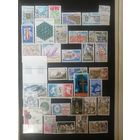 Лот чистых и гашенных марок Франции 1977 года (в основном чистых)
