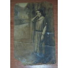 Старое фото девушки до 1917 года