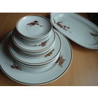 Большой чайно-столовый сервиз "HELENA"  43 предмета: рисунок - розы золотисто-вишневого цвета.  Граф Хенненберг. Гдр. Антик. Тонкий качественный фарфор. СМОТРИ ВСЕ ФОТО!