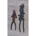 Старый инструмент для разводки зубьев пилы