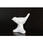 Фарфоровая статуэтка "Птичка на пеньке".