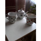 Посуда ссср в горошек.