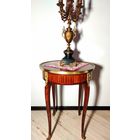 Столик старинный.