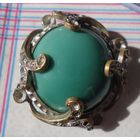 Редчайшая старинная брошь . Малахитовое стекло. Марказиты .