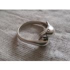 Красивое серебряное колечко с дельфинами. Ag 925*. Распродажа коллекции!