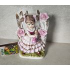 Статуэтка девочка