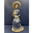 Статуэтка Дама с собакой фарфор