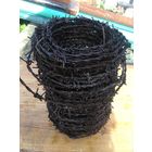 Советская колючая проволока в  оригинальном мотке. вес  на указан  на  весах.гаражное хранение в паутине.