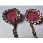 Брошь шатлен розовая