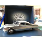 Ford Galaxy Starliner 1960 лимитированный выпуск, подарочная коробка