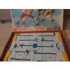 Игра хоккей, СССР.