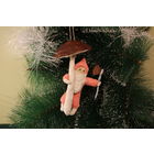 Ёлочная игрушка папье-маше, "Гном дровосек".