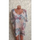 Красивая майка на 66-68 размер, нежной расцветки. ПОгруди 75 см, длина 72 см. Хорошее состояние, есть незначительные катышки, естественные для б/у вещи.