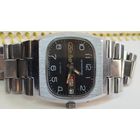 Часы "Слава-Танк" автоподзавод,приличное состояние