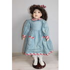 Винтажная, фарфоровая кукла на подставке, клеймо, девочка.