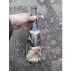 Бутылка. Вермахт. Остатки наклейки.