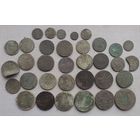 Уставшая медь ушедшей империи.