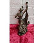 РЕДЧАЙШАЯ СТАТУЭТКА ТАНЦОВЩИЦА КАРМЕН МЕТАЛЛ СССР 50 - Е ГОДЫ ОДНА НА АУКЦИОНЕ Распродажа Коллекции !!! . Экспресс  Аукцион НЕ с рубля без МПЦ и прочего 3 ДНЯ  .Много лотов в продаже .