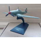 Модель самолета Ил-10