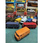 УАЗ-452 (с 1985 года УАЗ-3741), кузов со всеми "глухими" боковыми стеклами за водительским рядом, зеркала заднего вида, ручки дверей отдельными деталями, оранжевый цвет, металл, Тантал, Агат, Саратов