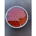 Немецкий катафот на "клеймах" с ободом из алюма большого размера для мототехники. Хотя могли стоять и на вело.