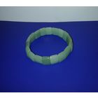 Браслет из натурального красивого камня, кажется нефрит(не помню), безразмерный.