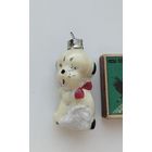 Ёлочная игрушка. Собачка с бантиком.
