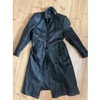 Импортный женский плащ из мягчайшей кожи и фирменной подкладке.