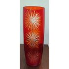 Винтажная ваза из рубинового стекла . размеры высота 260мм ширина 91 мм