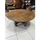 Стол круглый . Дерево