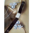 Женские Часы OMAX Кварц.