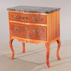 Антикварная мебель в ассортименте