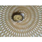 Часы наручные  ЛУЧ , 15 камней, тикают. Состояние на скане.