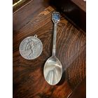 Изделия из серебра. Ложка + медаль