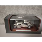 Модель автомобиля Бугатти, silver cars collection.