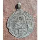 Медальон большой , иконка БМ Одигитрия из старой шкатулки.